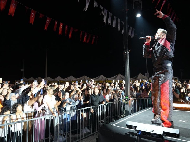 8. uluslararası alanya &ccedil;ocuk festivali başladı