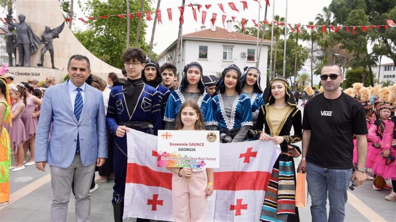 8. uluslararası alanya &ccedil;ocuk festivali başladı