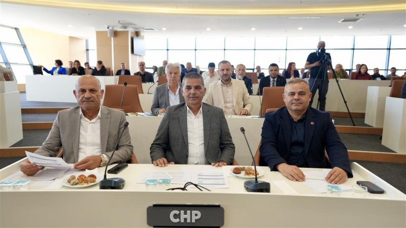 Alanya belediyesi mayıs ayı meclis toplantısı yapıldı - başkan &ouml;z&ccedil;elik: bu gurur alanya&rsquo;mızın hanesine yazılmıştır