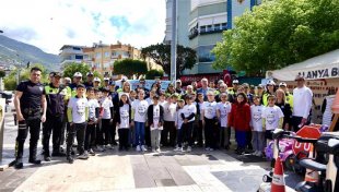 Alanya’da trafik haftası’nda anlamlı etkinlik