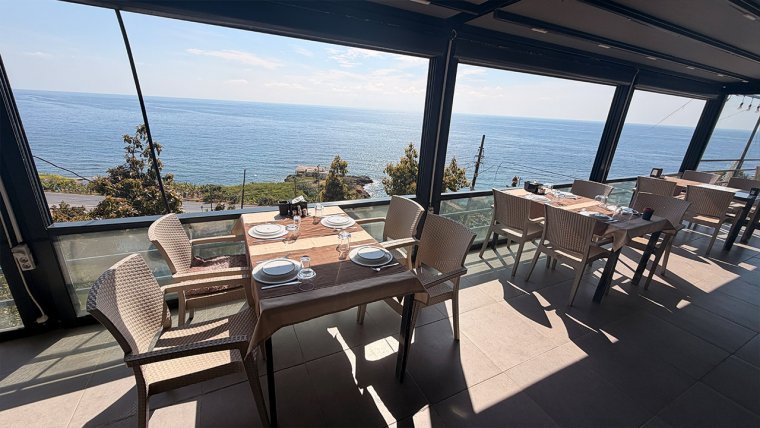 Alanya’nın Saklı Bahçesi Keşfedilmeyi Bekliyor: IOTAPE Aydap Et ve Balık Restoranı