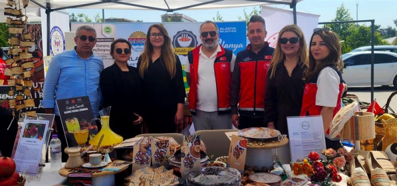 Alanya&rsquo;nın y&ouml;resel değerleri antalya&rsquo;da g&ouml;r&uuml;c&uuml;ye &ccedil;ıktı