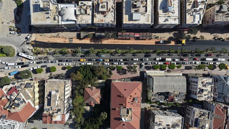 Atat&uuml;rk caddesi 3 mayıs itibariyle a&ccedil;ılıyor