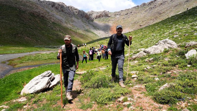 3. alanya keykubad g&ouml;&ccedil; ve kervan yolu y&uuml;r&uuml;y&uuml;ş&uuml;&rsquo;nde tarih ile doğa i&ccedil; i&ccedil;e