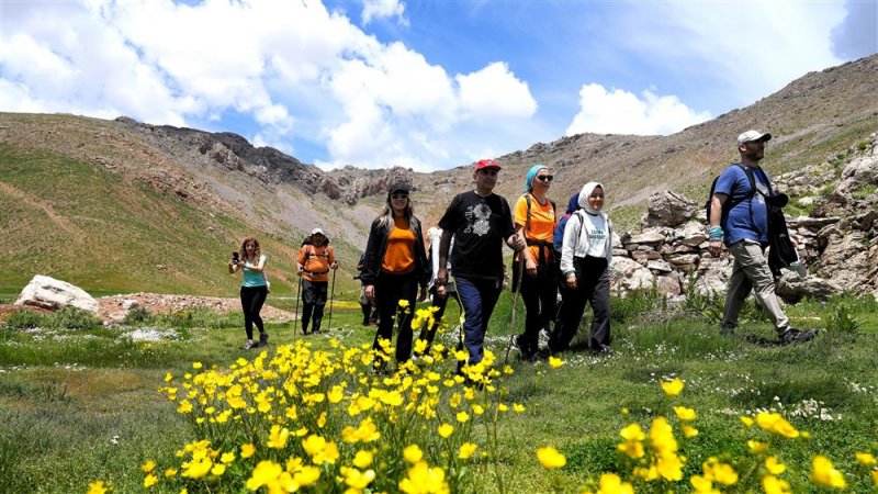 3. alanya keykubad g&ouml;&ccedil; ve kervan yolu y&uuml;r&uuml;y&uuml;ş&uuml;&rsquo;nde tarih ile doğa i&ccedil; i&ccedil;e