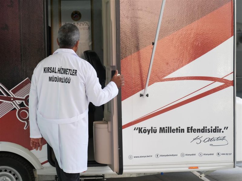 Alanya belediyesi mobil kuaf&ouml;r aracı hizmete başladı