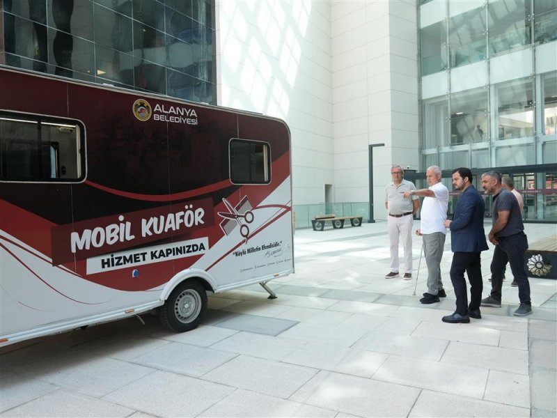 Alanya belediyesi mobil kuaf&ouml;r aracı hizmete başladı