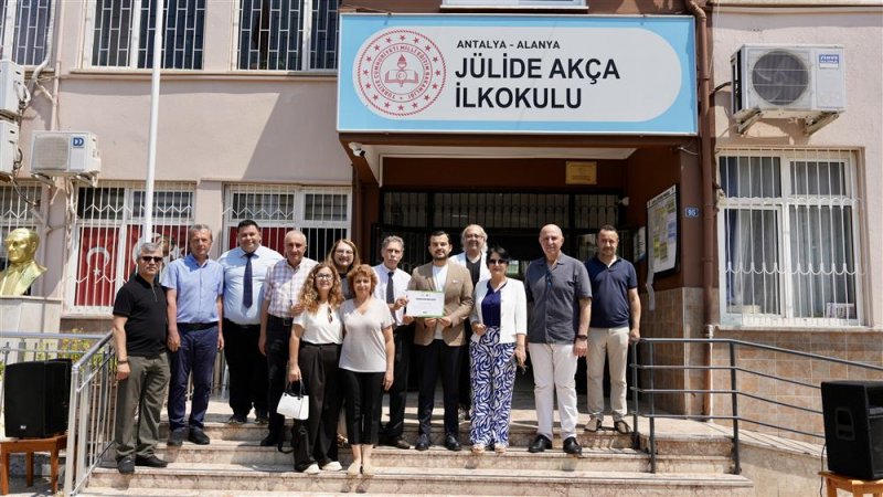 Alanya&rsquo;da &ccedil;evre haftası coşkuyla kutlandı gelecek nesiller i&ccedil;in doğaya dokunan etkinlikler d&uuml;zenlendi