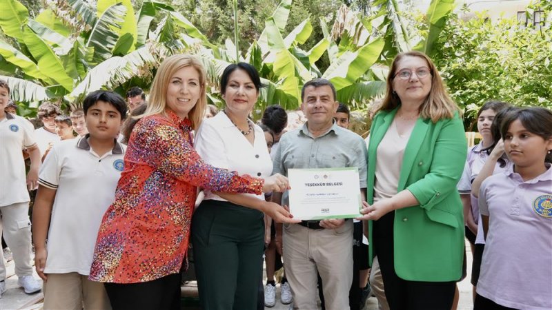 Alanya&rsquo;da &ccedil;evre haftası coşkuyla kutlandı gelecek nesiller i&ccedil;in doğaya dokunan etkinlikler d&uuml;zenlendi