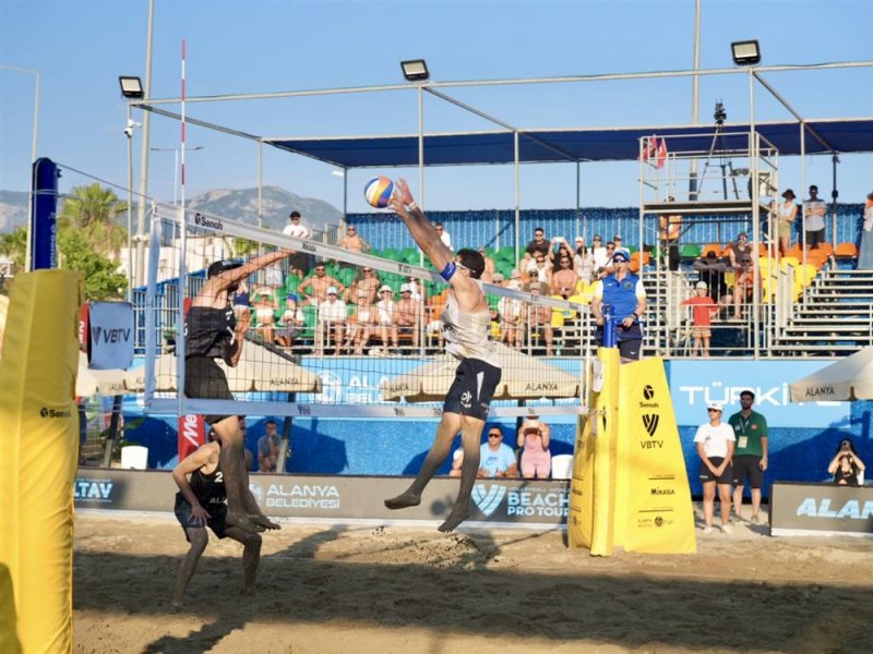 Alanya'da dev ş&ouml;len - muhteşem finallerle sona erdi kazananlar kupalarına kavuştu!