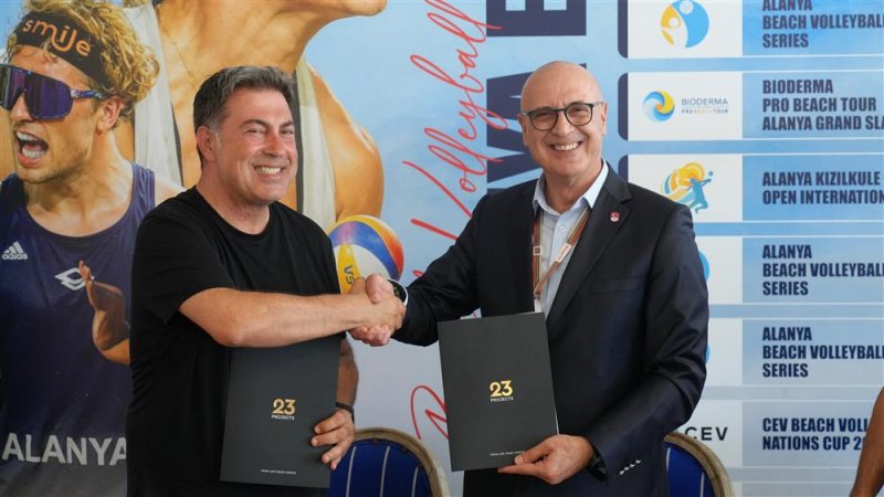 Alanya, d&uuml;nya plaj voleybolunun merkezi oluyor: "m&uuml;kemmeliyet merkezi" imzaları atıldı