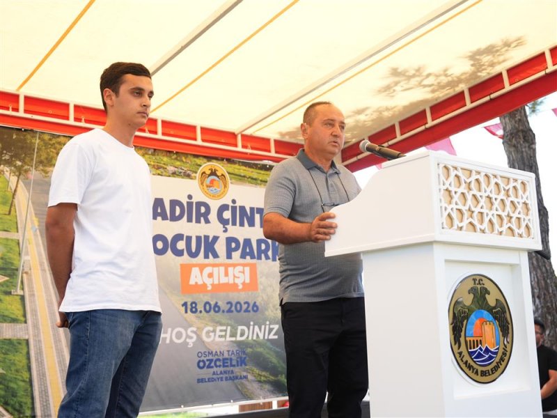 Demirtaş nadir &ccedil;intaş &ccedil;ocuk parkı a&ccedil;ıldı