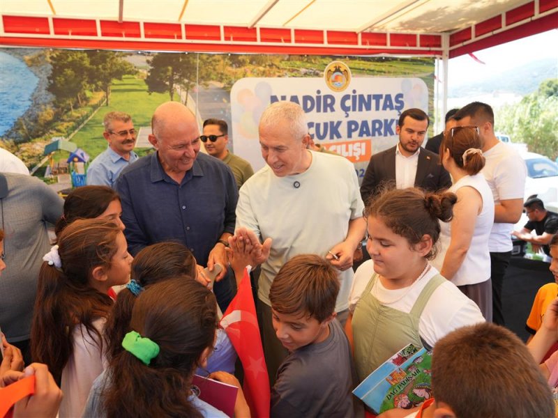 Demirtaş nadir &ccedil;intaş &ccedil;ocuk parkı a&ccedil;ıldı