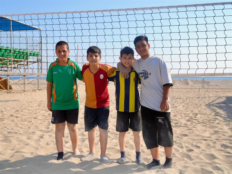 D&uuml;nya devleri alanya&rsquo;da! world beach pro tour alanya challenge başladı!