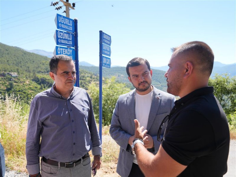Kırsal mahalle ve yaylalarda y&ouml;n tabelası &ccedil;alışmaları s&uuml;r&uuml;yor