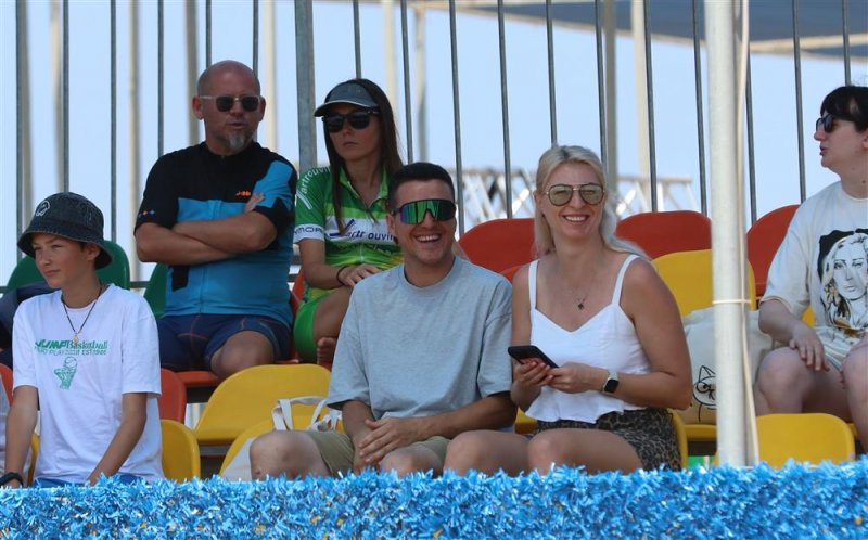 Plaj voleybolu heyecanı tam gaz devam