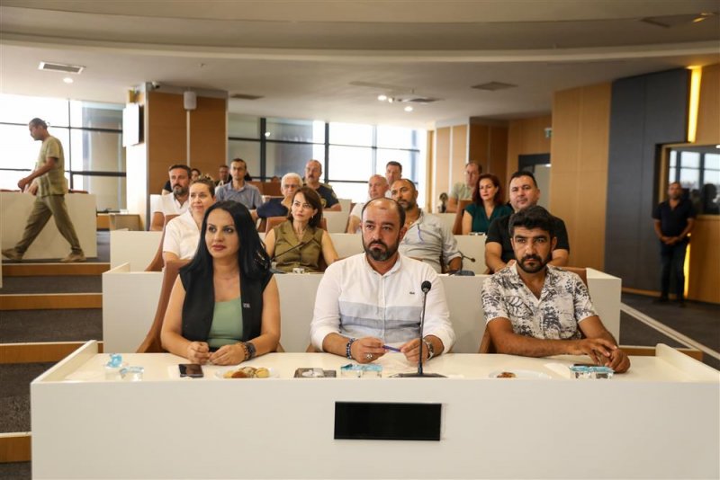 Akdeniz i&ccedil;in acil eylem &ccedil;ağrısı bilimsel rapor kamuoyuyla paylaşıldı: "akdeniz'i korumak zorundayız"