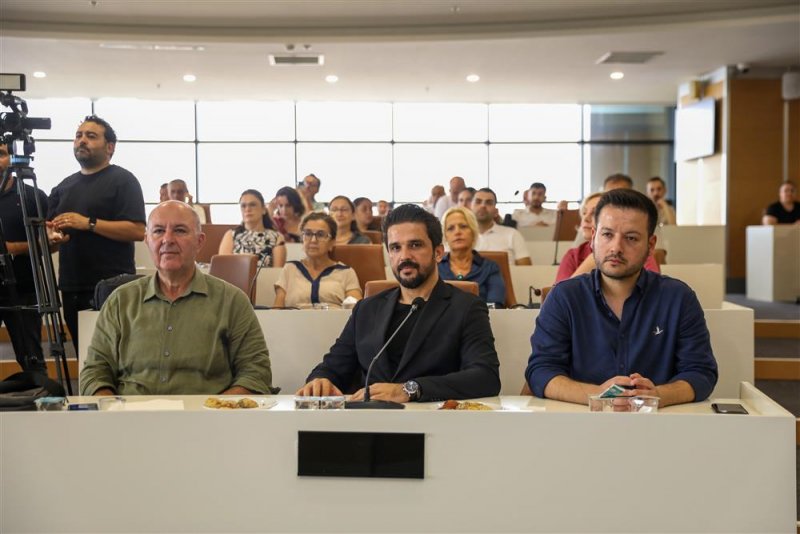 Akdeniz i&ccedil;in acil eylem &ccedil;ağrısı bilimsel rapor kamuoyuyla paylaşıldı: "akdeniz'i korumak zorundayız"