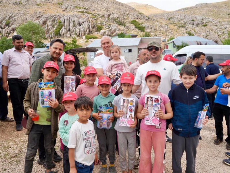 Başkan &ouml;z&ccedil;elik, alanya&rsquo;nın yaylalarını 3 g&uuml;n boyunca adım adım gezdi