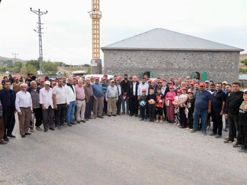 Başkan &ouml;z&ccedil;elik, alanya&rsquo;nın yaylalarını 3 g&uuml;n boyunca adım adım gezdi