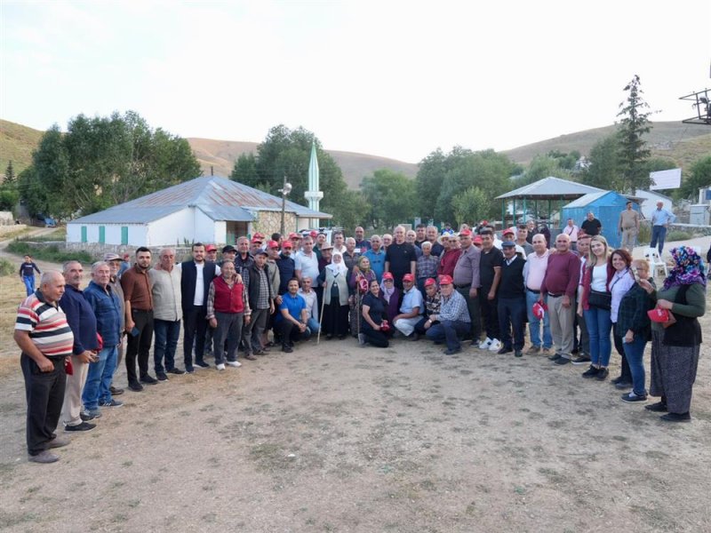 Başkan &ouml;z&ccedil;elik, alanya&rsquo;nın yaylalarını 3 g&uuml;n boyunca adım adım gezdi
