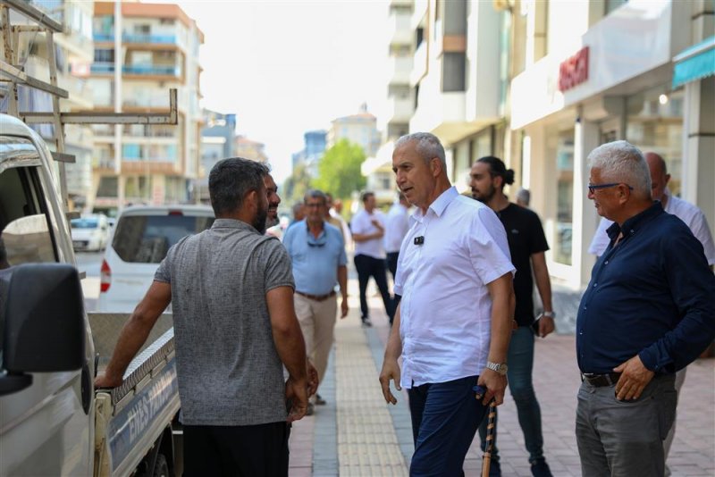 Başkan &ouml;z&ccedil;elik: en kıymetli yol g&ouml;sterici vatandaşımızın d&uuml;ş&uuml;ncesidir