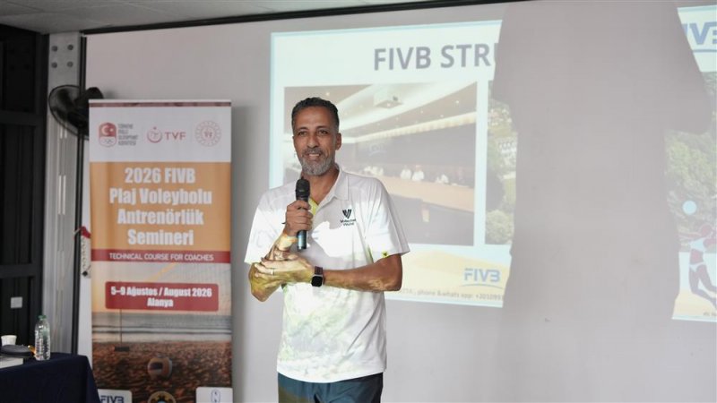 Fıvb plaj voleybolu antren&ouml;rl&uuml;k kursu alanya&rsquo;da başladı
