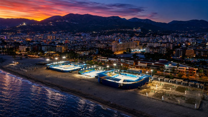 Fıvb plaj voleybolu antren&ouml;rl&uuml;k kursu alanya&rsquo;da başlıyor