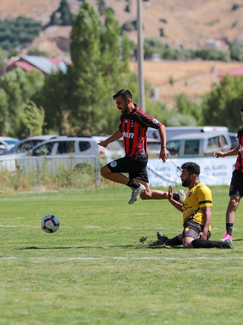 G&ouml;kbel&rsquo;de m&uuml;zik, spor ve k&uuml;lt&uuml;r bir arada