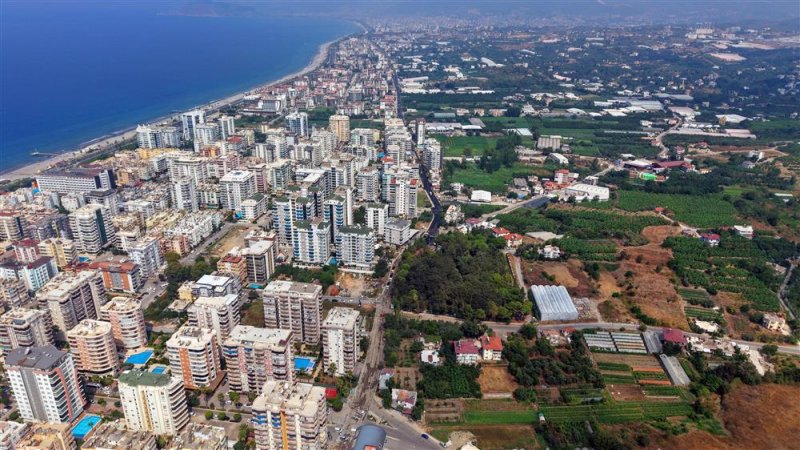 Kestel'de asfalt 9 gün önceden tamamlandı en anlamlı teşekkür iş makinesinin üzerine bırakıldı