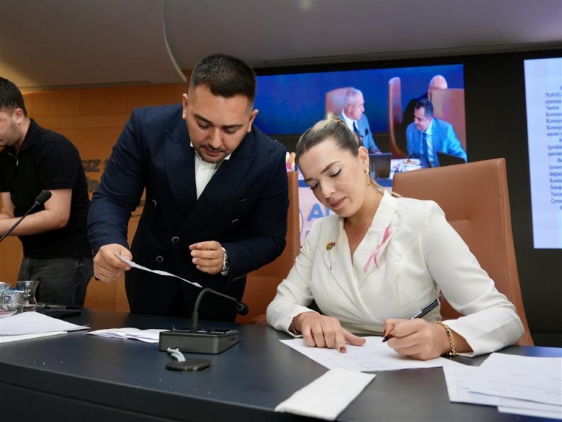 Alanya belediyesi ekim ayı meclis toplantısı gerçekleştirildi