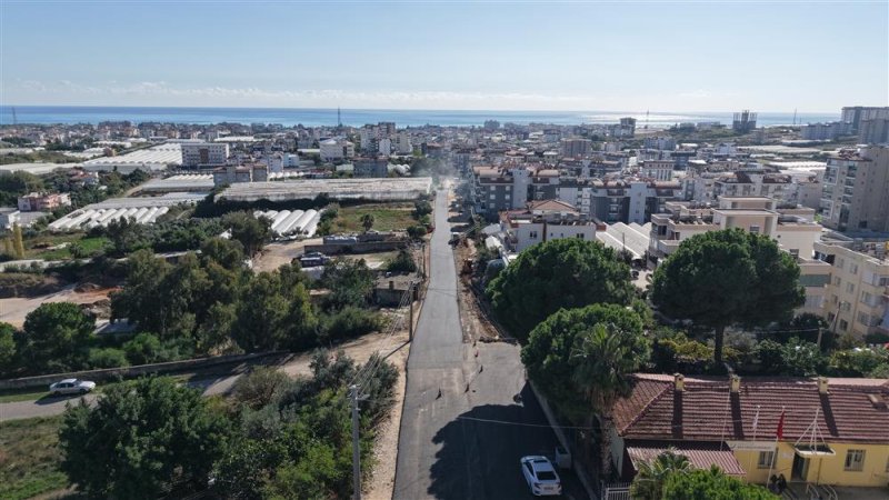Alanya belediyesi&rsquo;nden payallar&rsquo;a 3,5 kilometrelik sıcak asfalt &ccedil;alışması