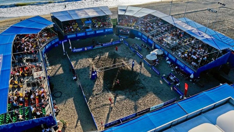 Alanya&rsquo;da plaj voleybolu ş&ouml;leni tamamlandı