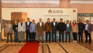Alanya’nın 800 yıllık simgesi kızılkule uluslararası bilim kongresiyle geleceğe taşınıyor