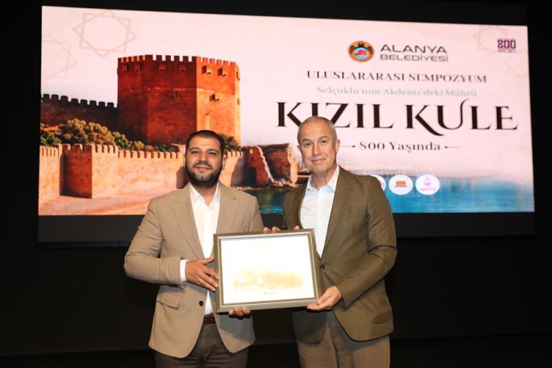 Alanya’nın 800 yıllık simgesi kızılkule uluslararası bilim kongresiyle geleceğe taşınıyor