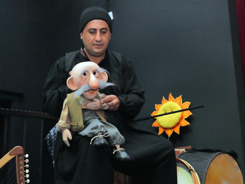 “dağ padişahı” oyunu seyirciyle buluşuyor