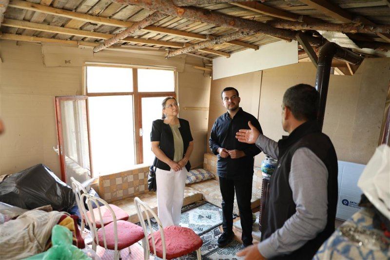 Uğurlu&rsquo;da yaşlı &ccedil;ift yeni yuvasına kavuştu